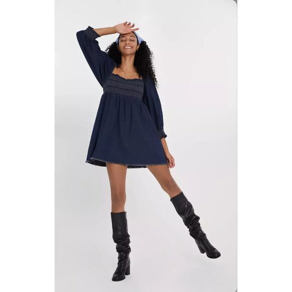 NWT Free People "This is Everything" baby doll Tie smocked Denim Mini Dress XS - Picture 1 of 9